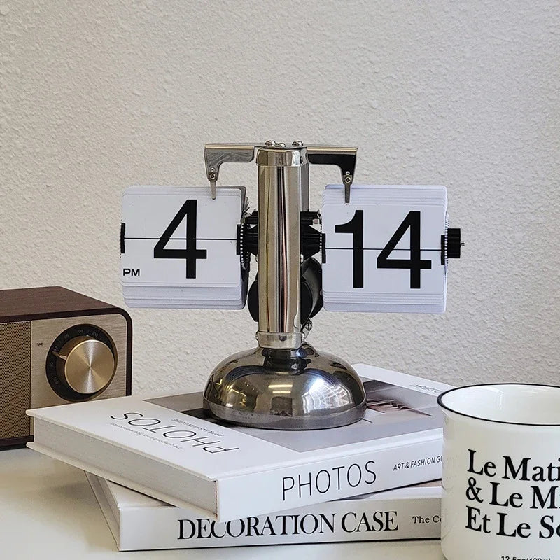 Reloj Flip Retro